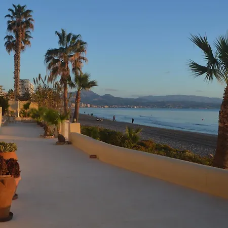 Maravilloso Amanecer Cabo A Pie De Playa Y Mar En Roquetes アパート アリカンテ