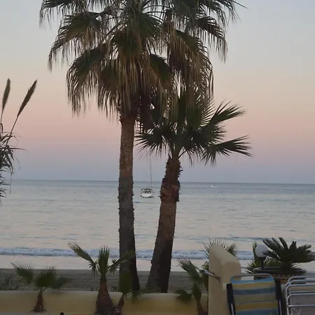 Maravilloso Amanecer Cabo A Pie De Playa Y Mar En Roquetes *